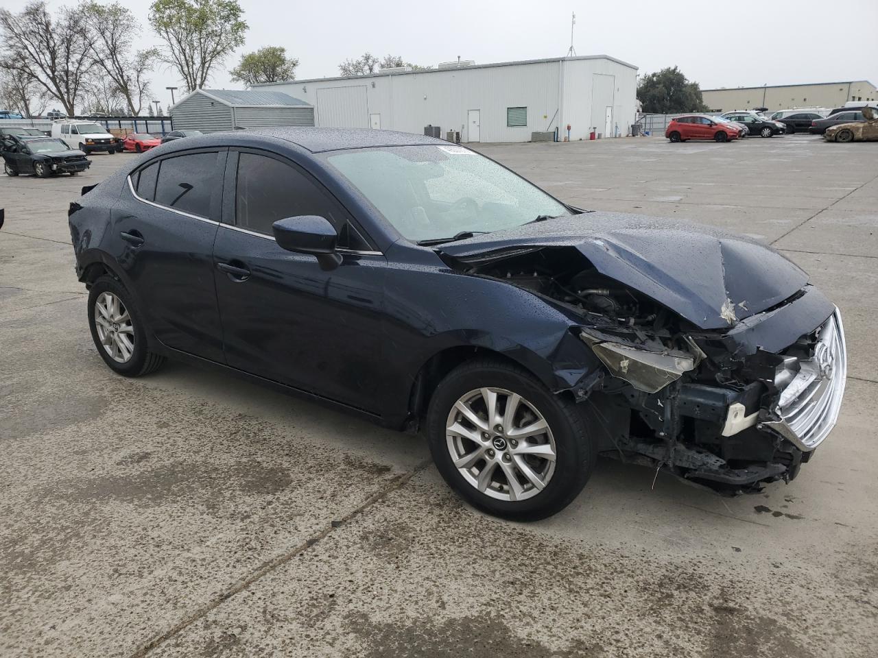 2014 Mazda 3 - Image 4