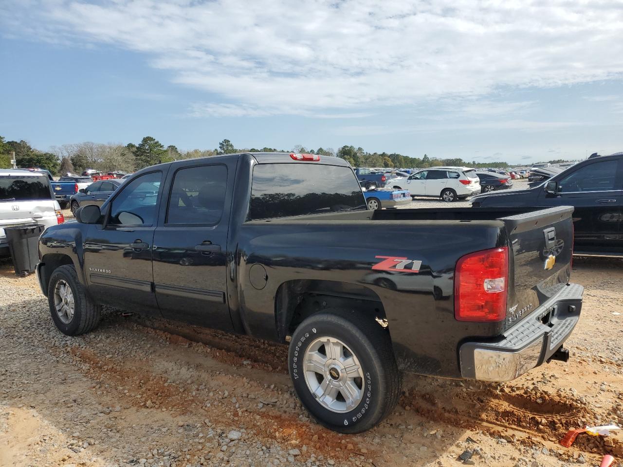2012 Chevrolet Silverado - Image 2
