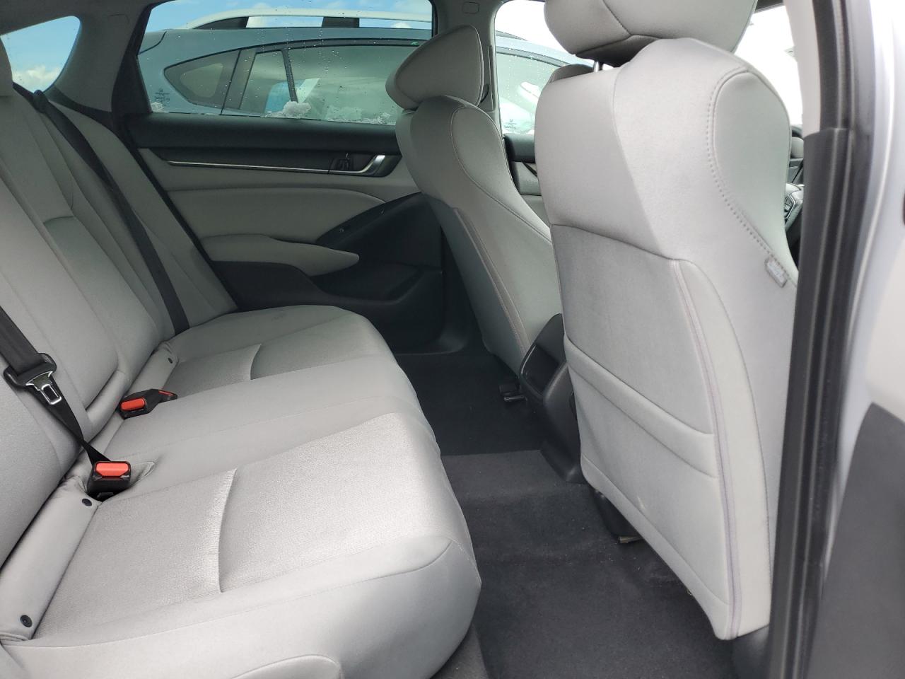 2018 Honda Accord - Image 10