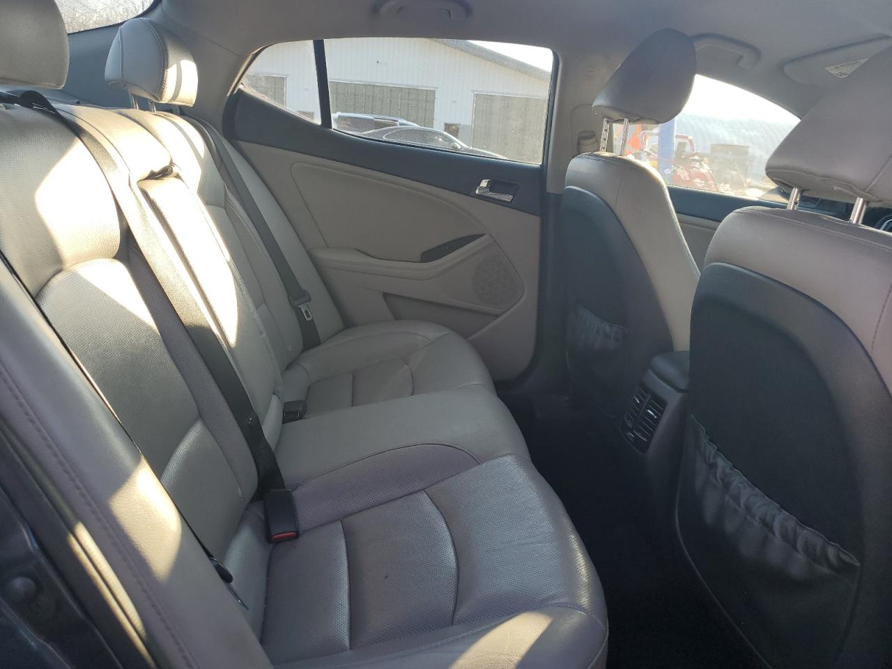 2015 Kia Optima - Image 10