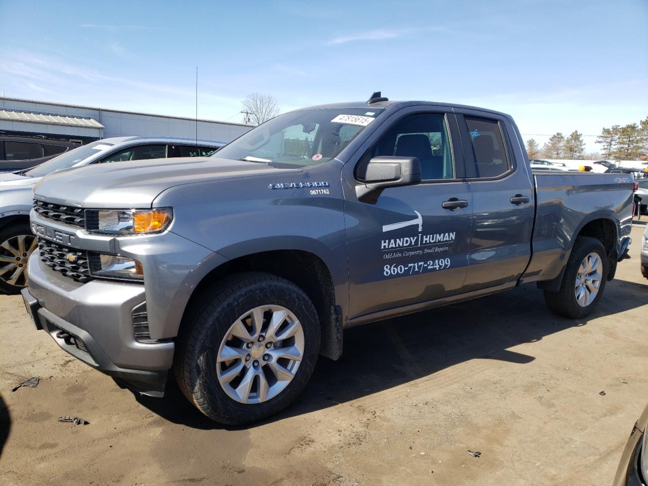 2021 Chevrolet Silverado K1500 Custom for Sale in New Britain, CT - Rear End