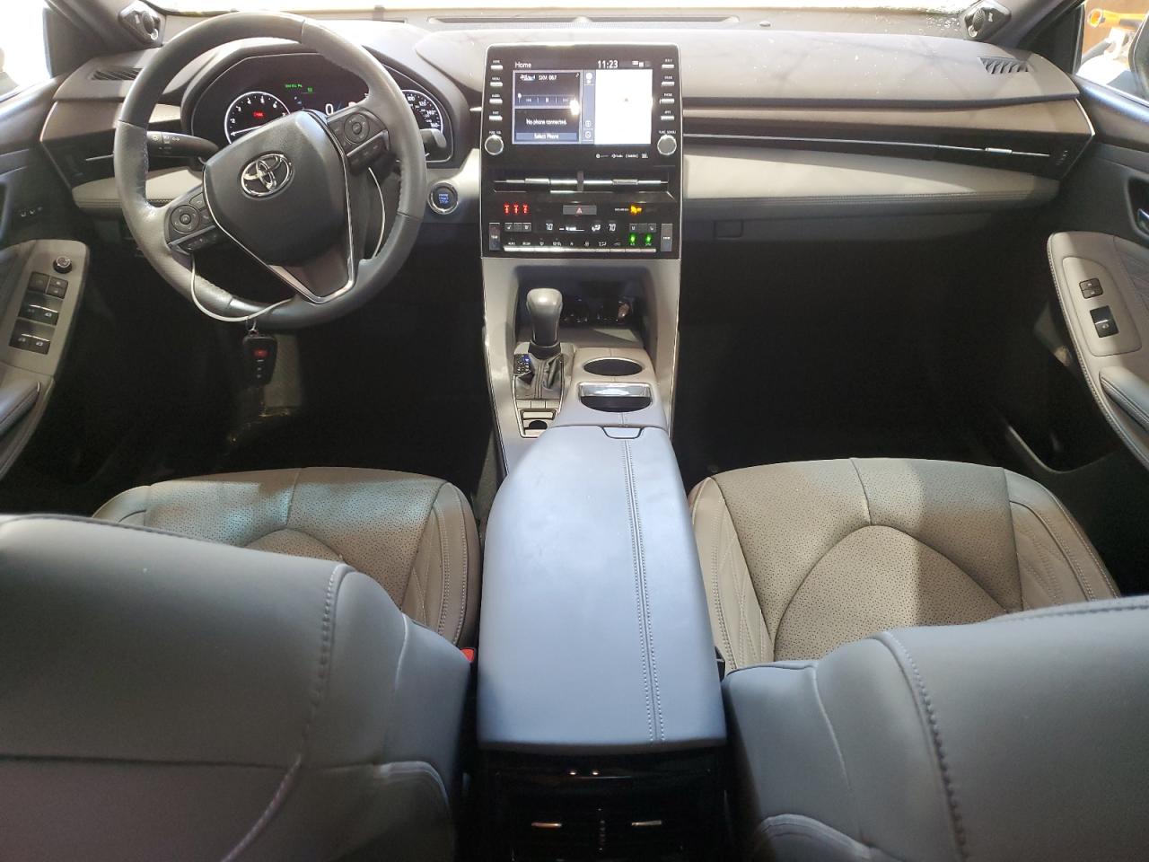 2021 Toyota Avalon - Image 8