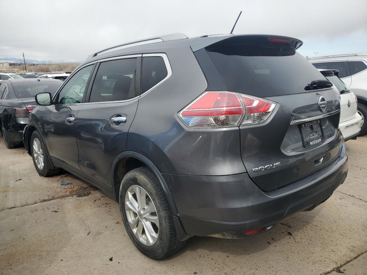 2014 Nissan Rogue - Image 2