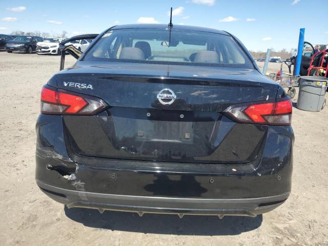  NISSAN VERSA 2021 Czarny