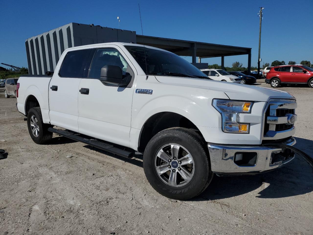 1FTEW1C81HFB11371 FORD F-150 2017