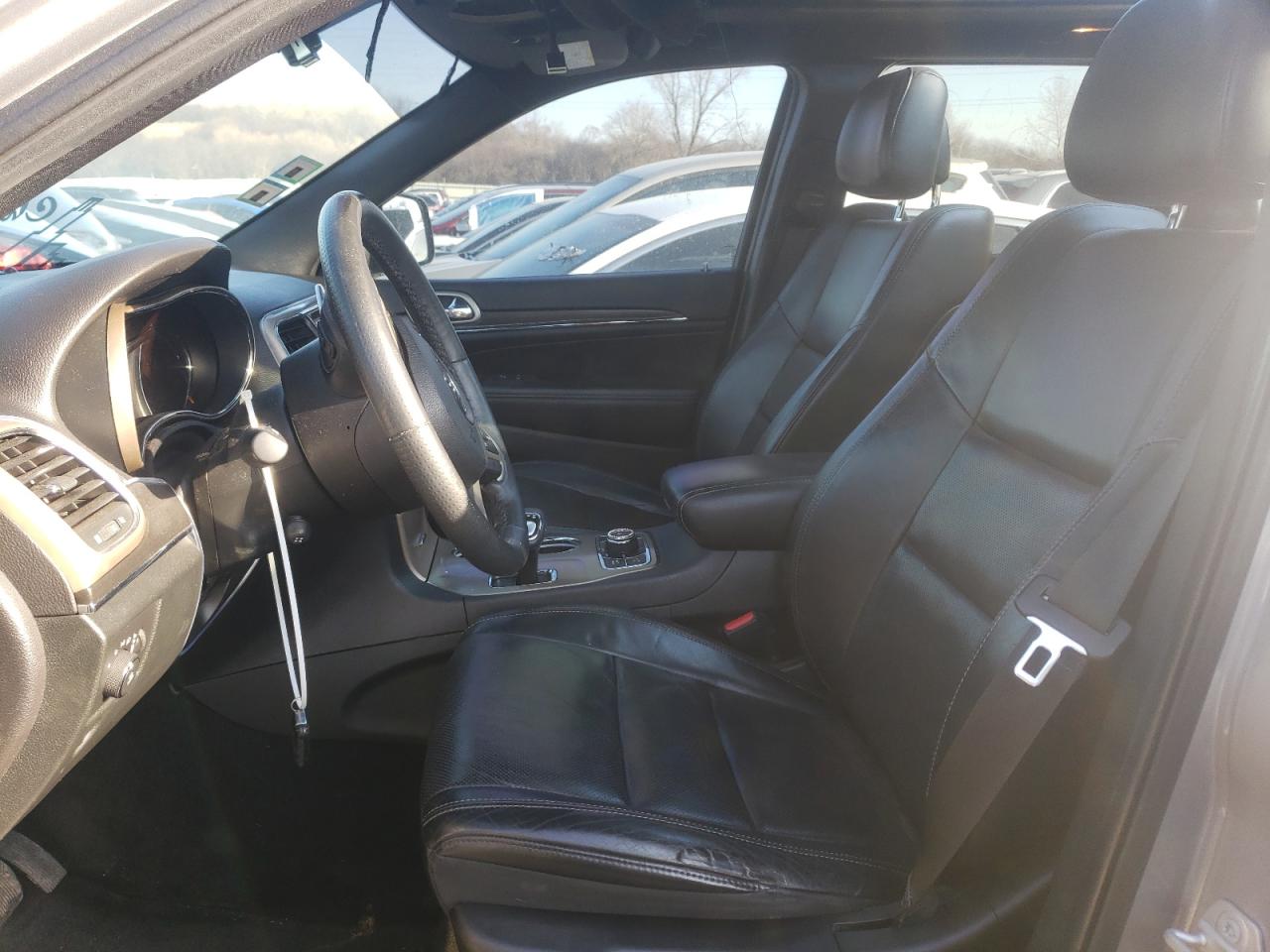 2015 Jeep Grand Cherokee - Image 7