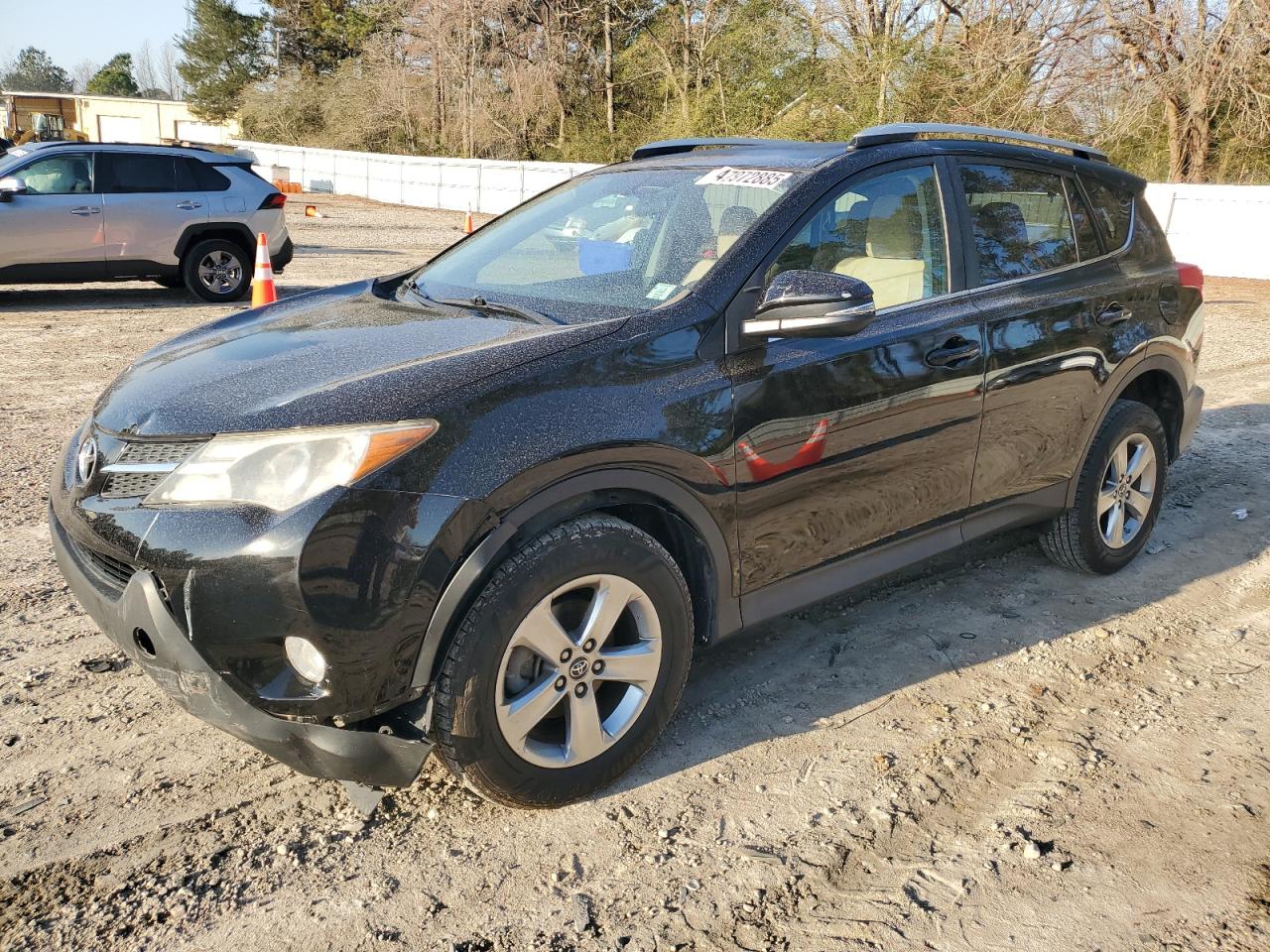 2015 Toyota RAV 4 - Image 1