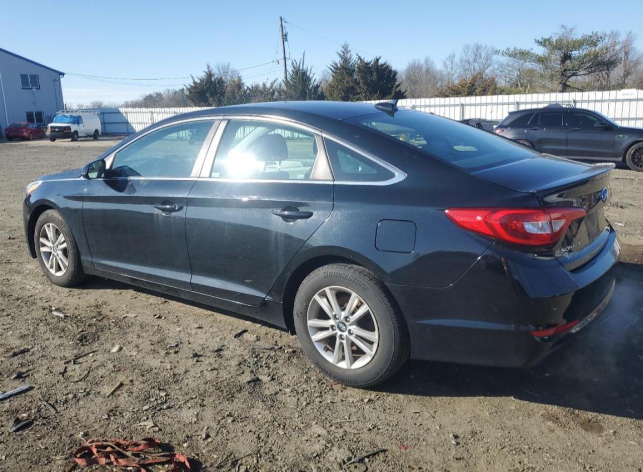 2015 Hyundai Sonata - Image 2