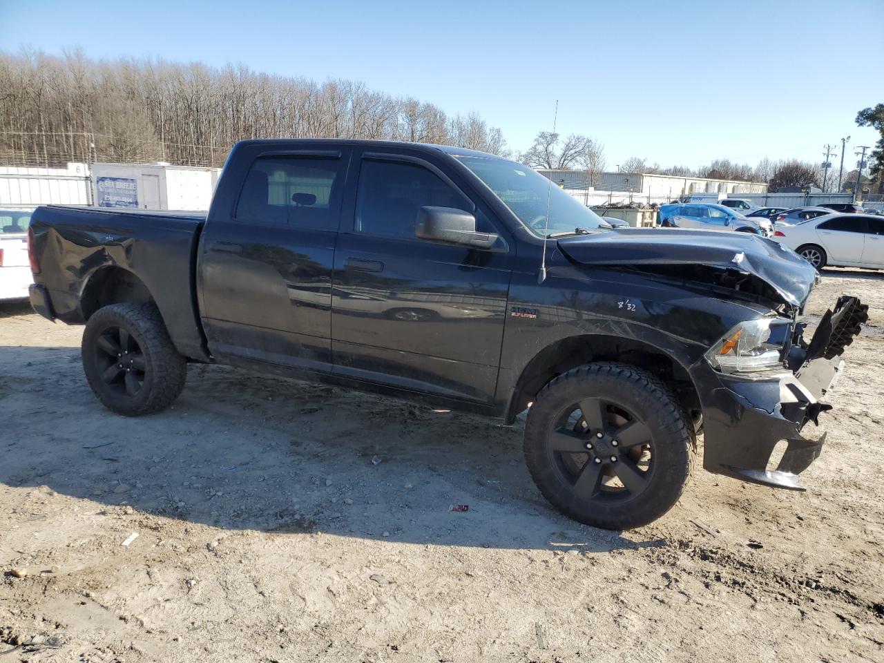 2015 RAM 1500 - Image 4