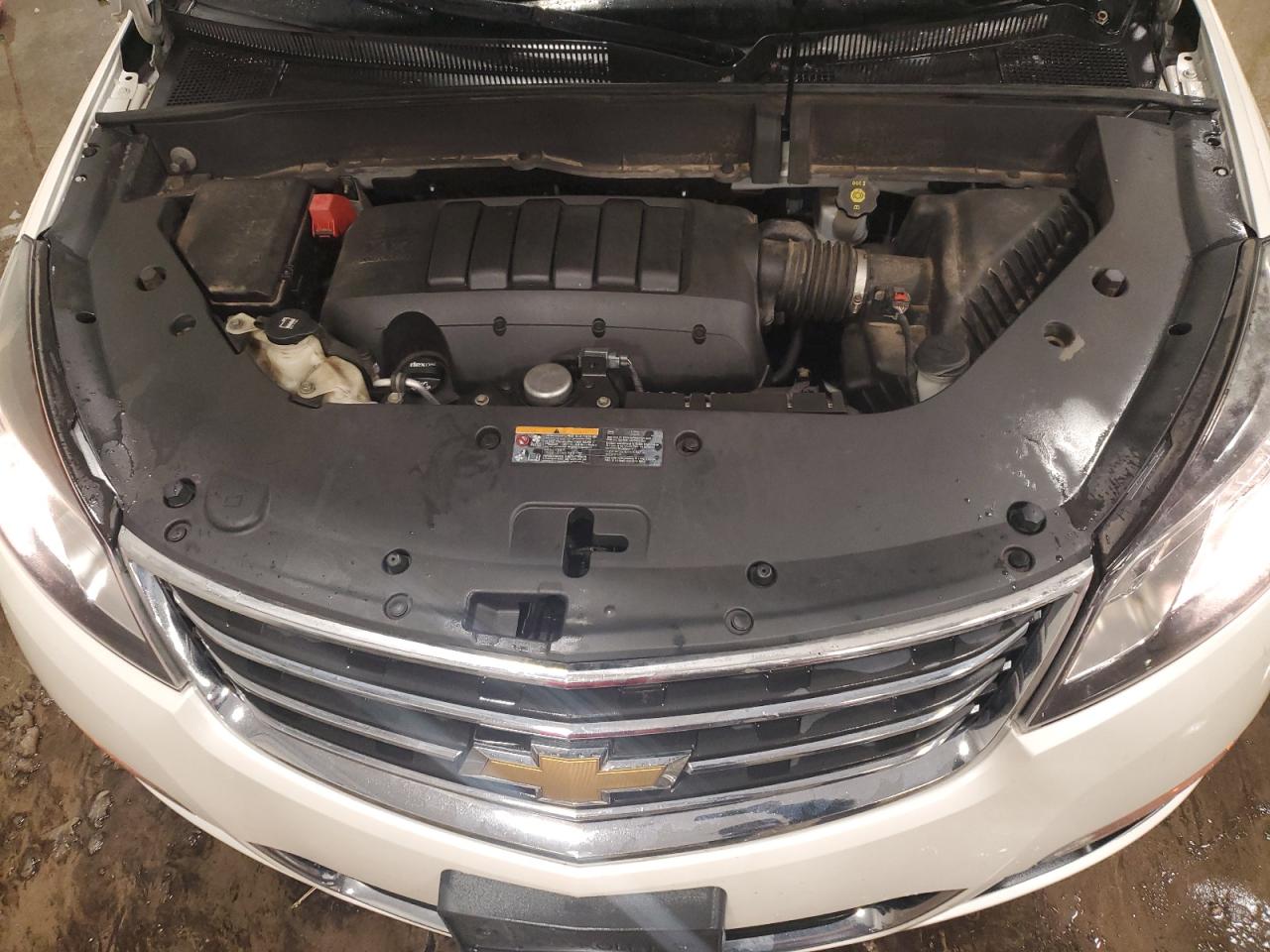 2015 Chevrolet Traverse - Image 11