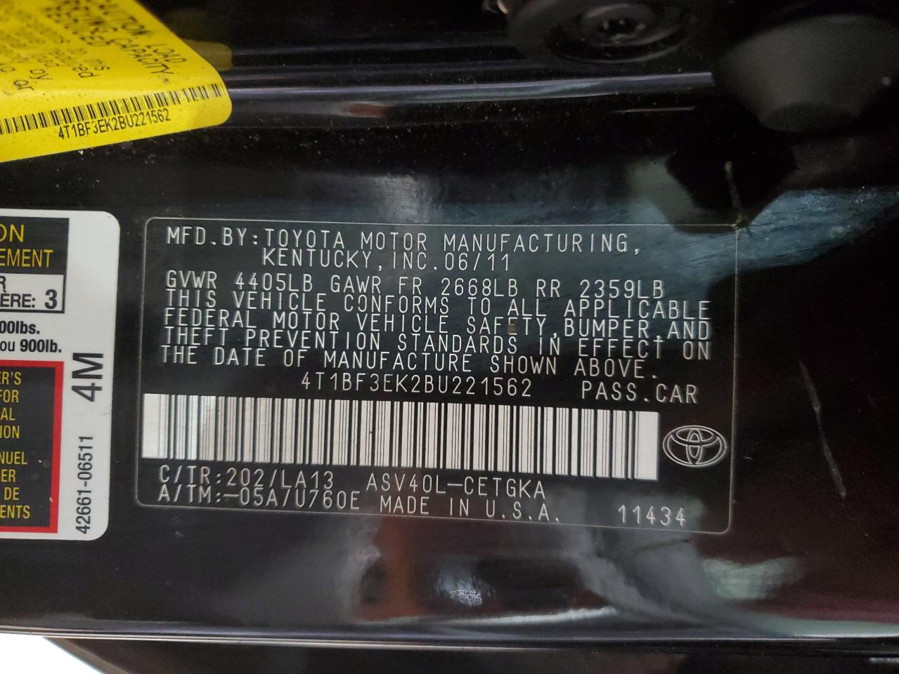 2011 Toyota Camry - Image 12