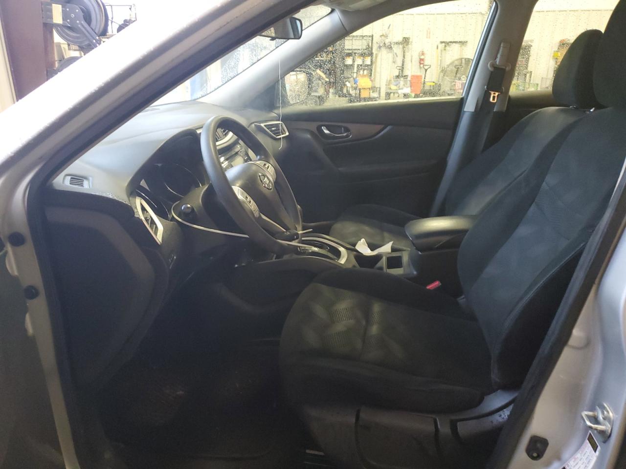 5N1AT2MV8GC845017 NISSAN ROGUE 2016
