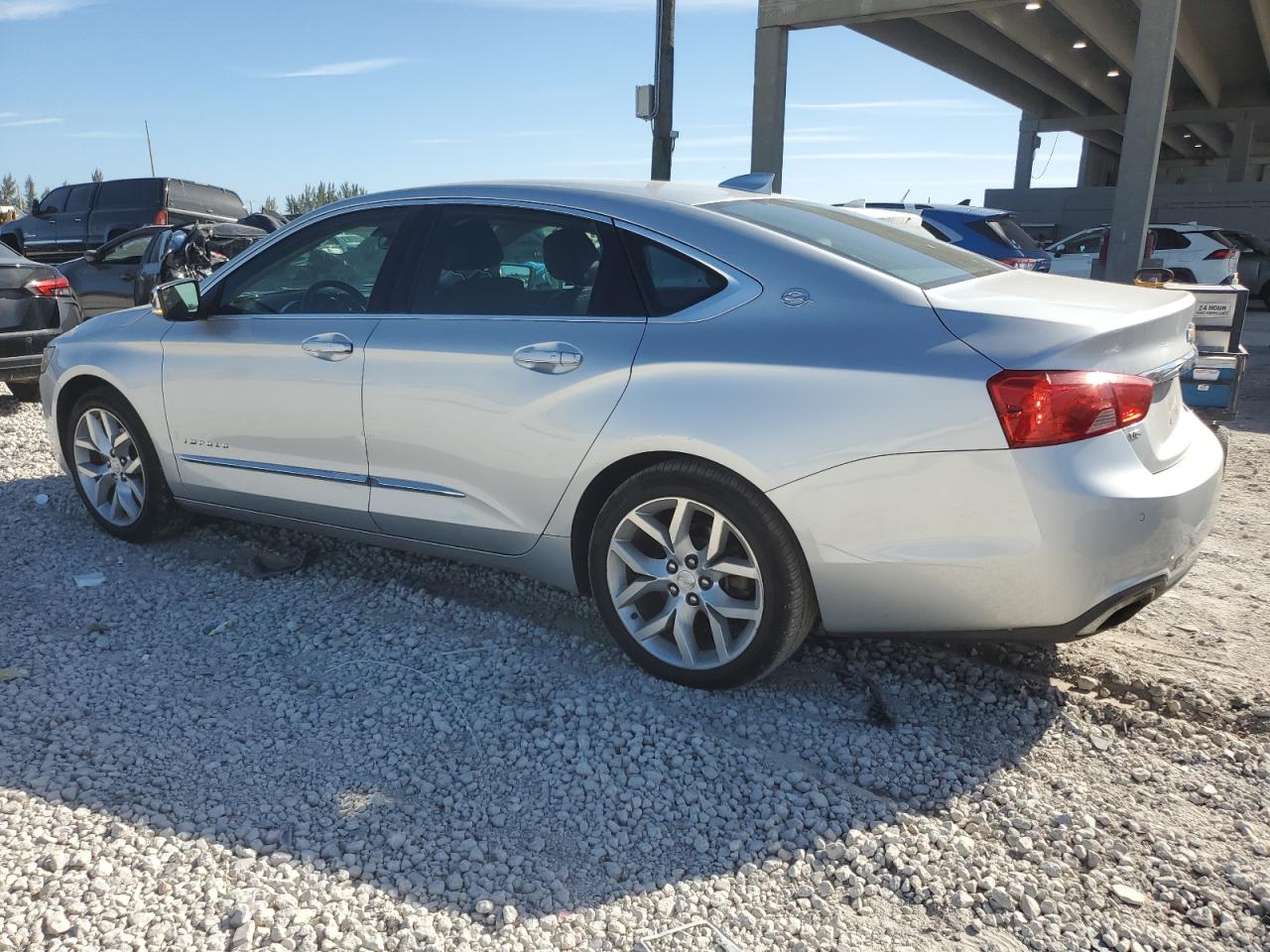 2015 Chevrolet Impala - Image 2