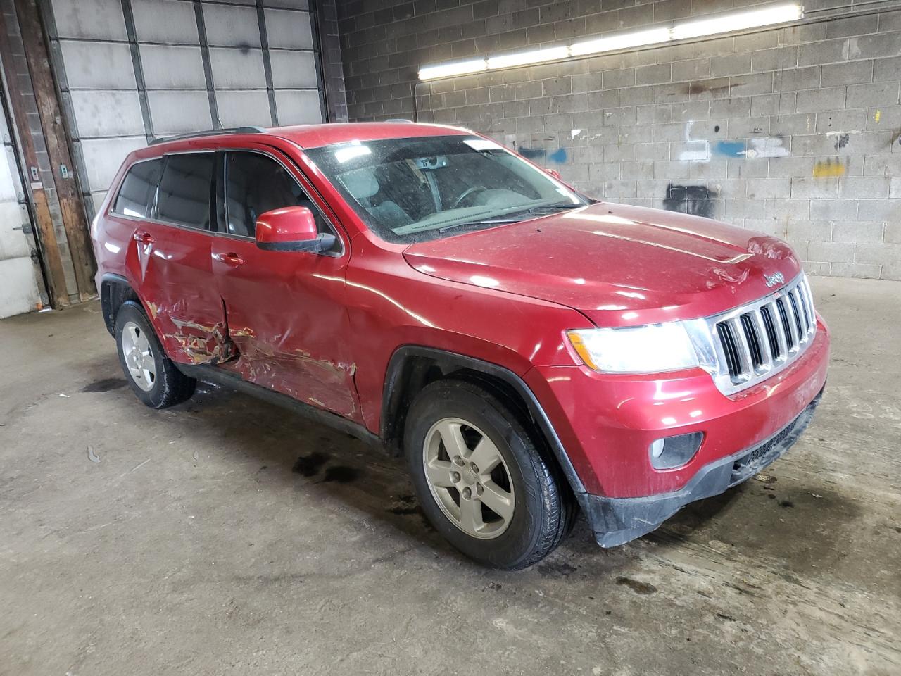 2011 Jeep Grand Cherokee - Image 4