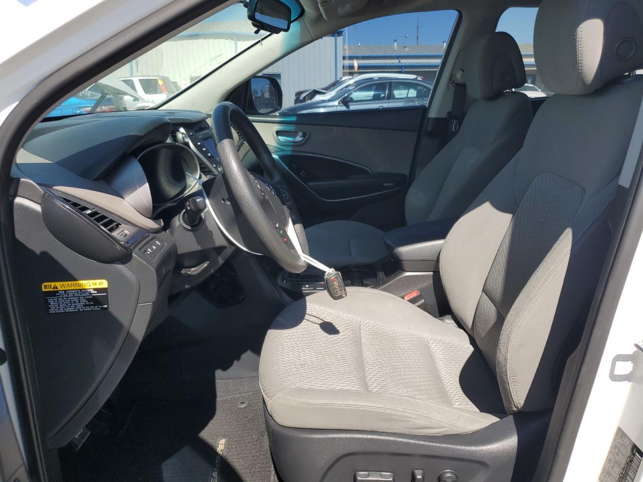 2015 Hyundai Santa Fe - Image 7