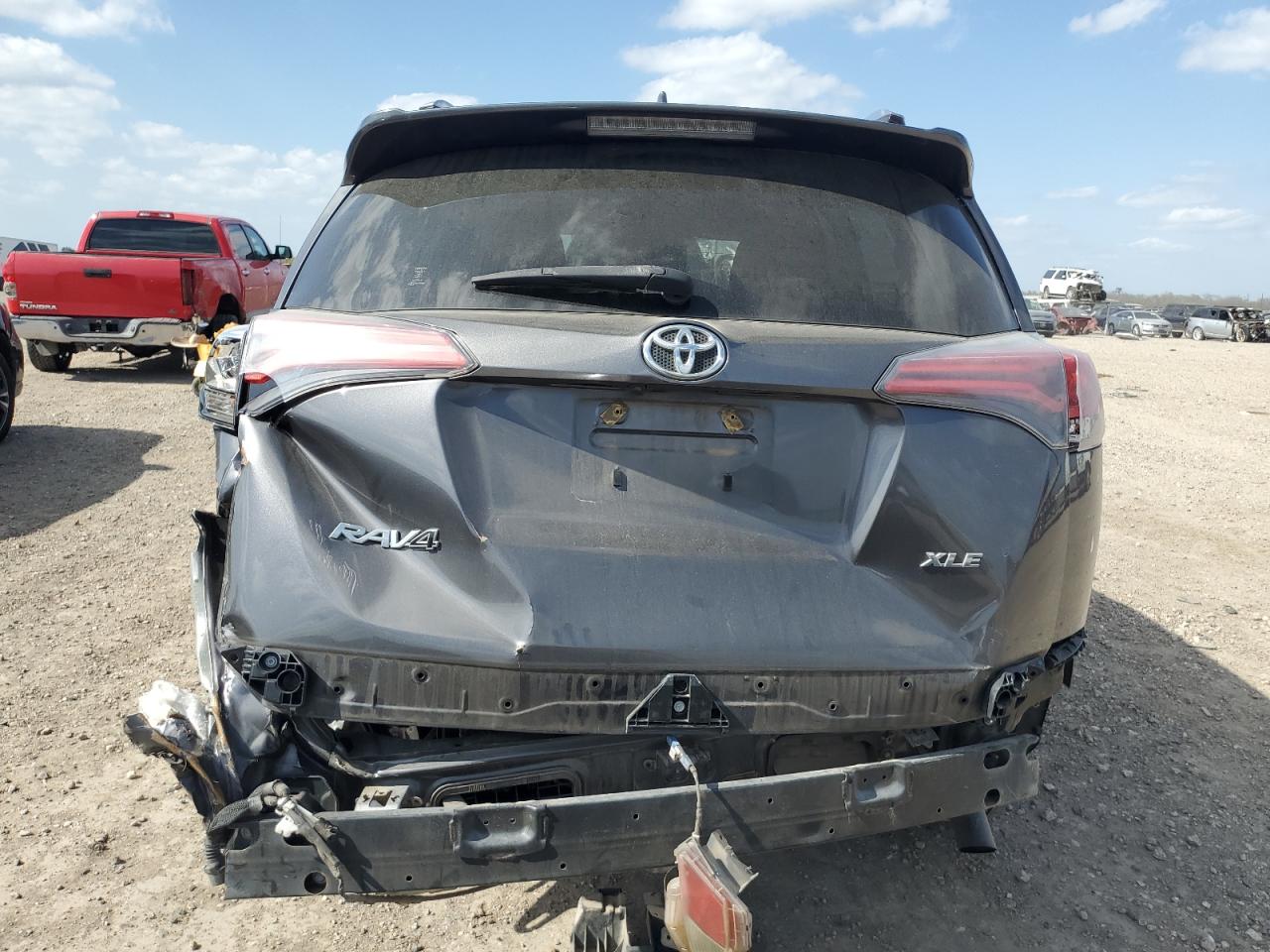 2017 Toyota RAV 4 - Image 6