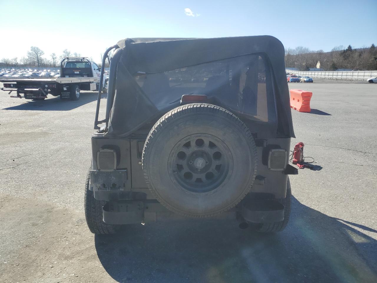 1995 Jeep Wrangler - Image 6