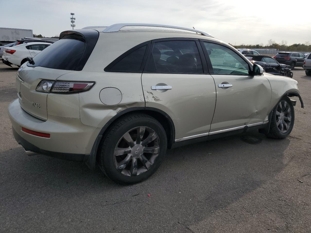 2006 Infiniti FX - Image 3