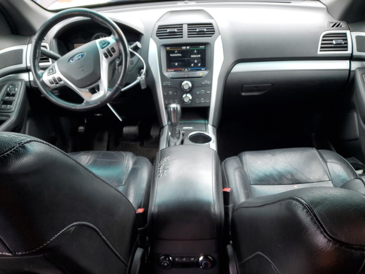 2011 Ford Explorer - Image 8