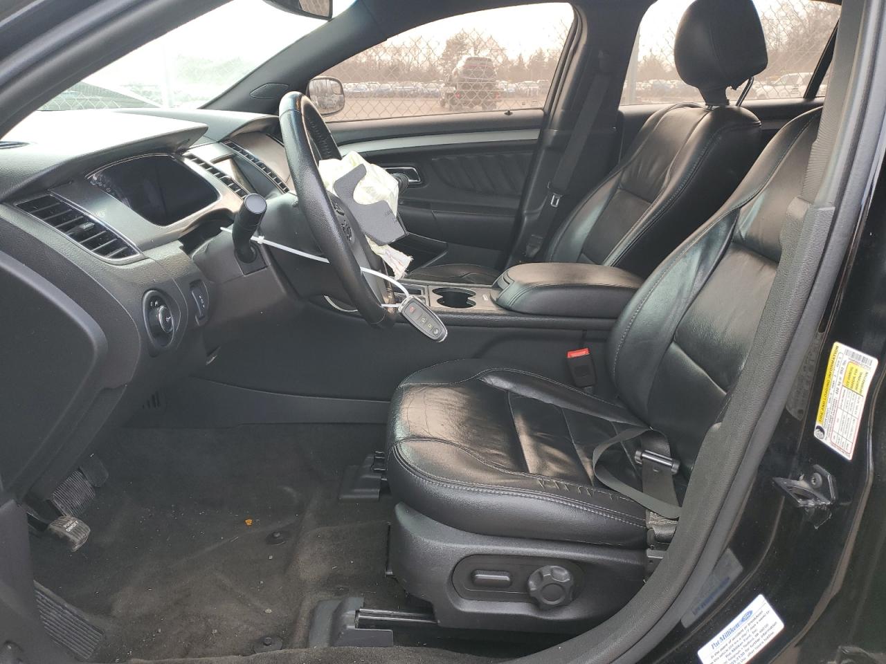 1FAHP2E8XJG137910 FORD TAURUS 2018
