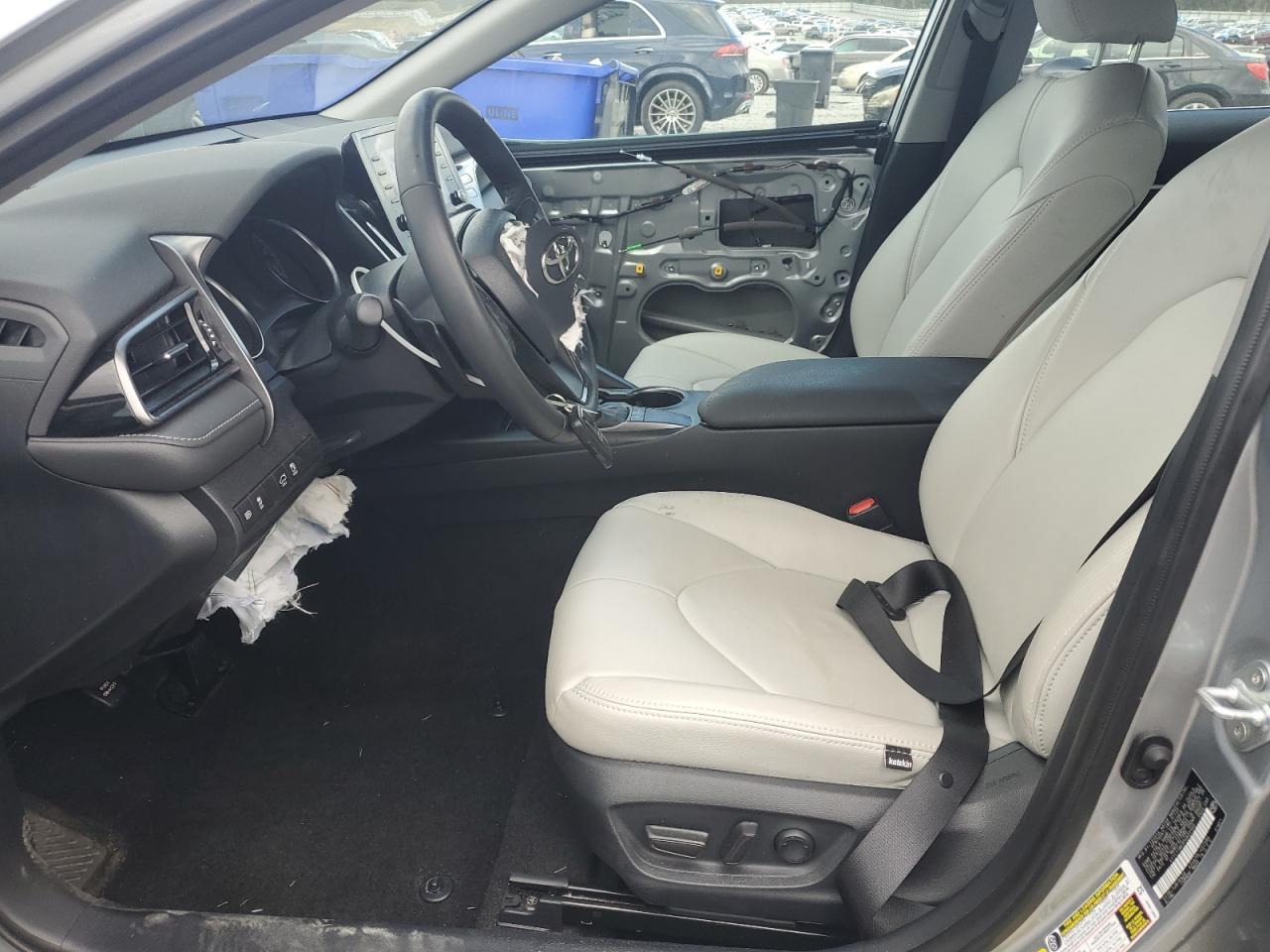 2023 Toyota Camry - Image 7