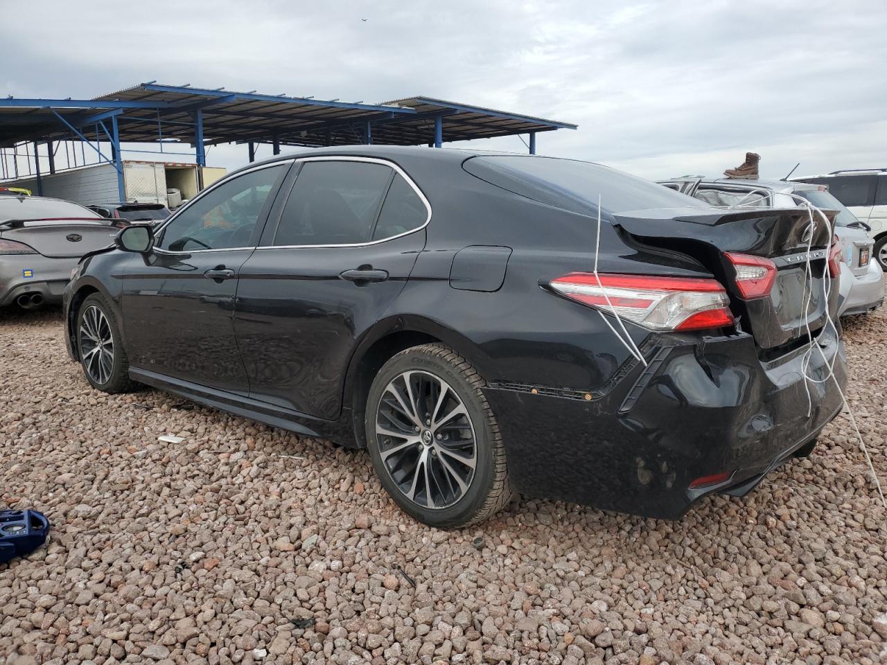 4T1B11HK7JU055326 TOYOTA CAMRY 2018