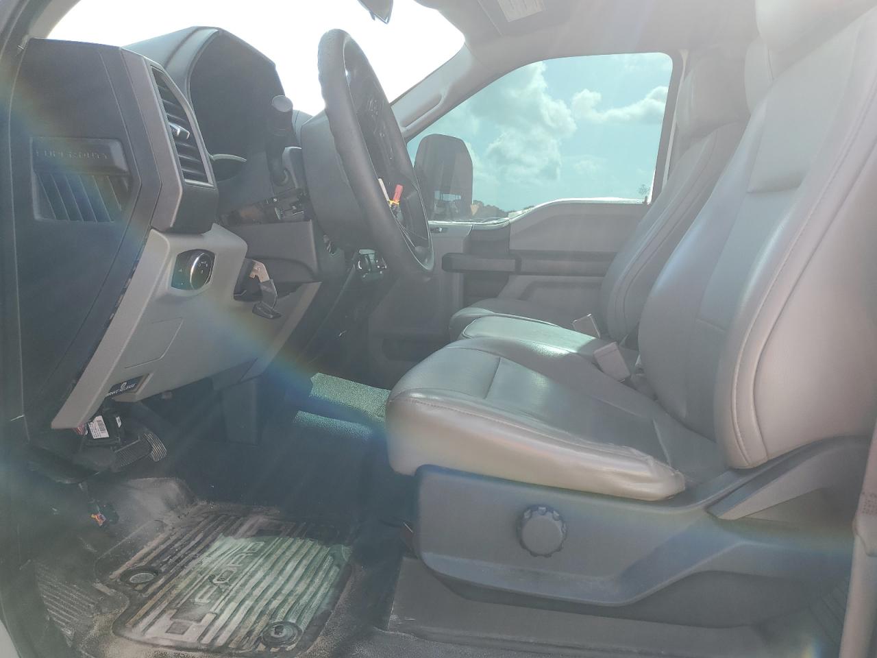 1FT7X2B65JEB49886 FORD F250 2018