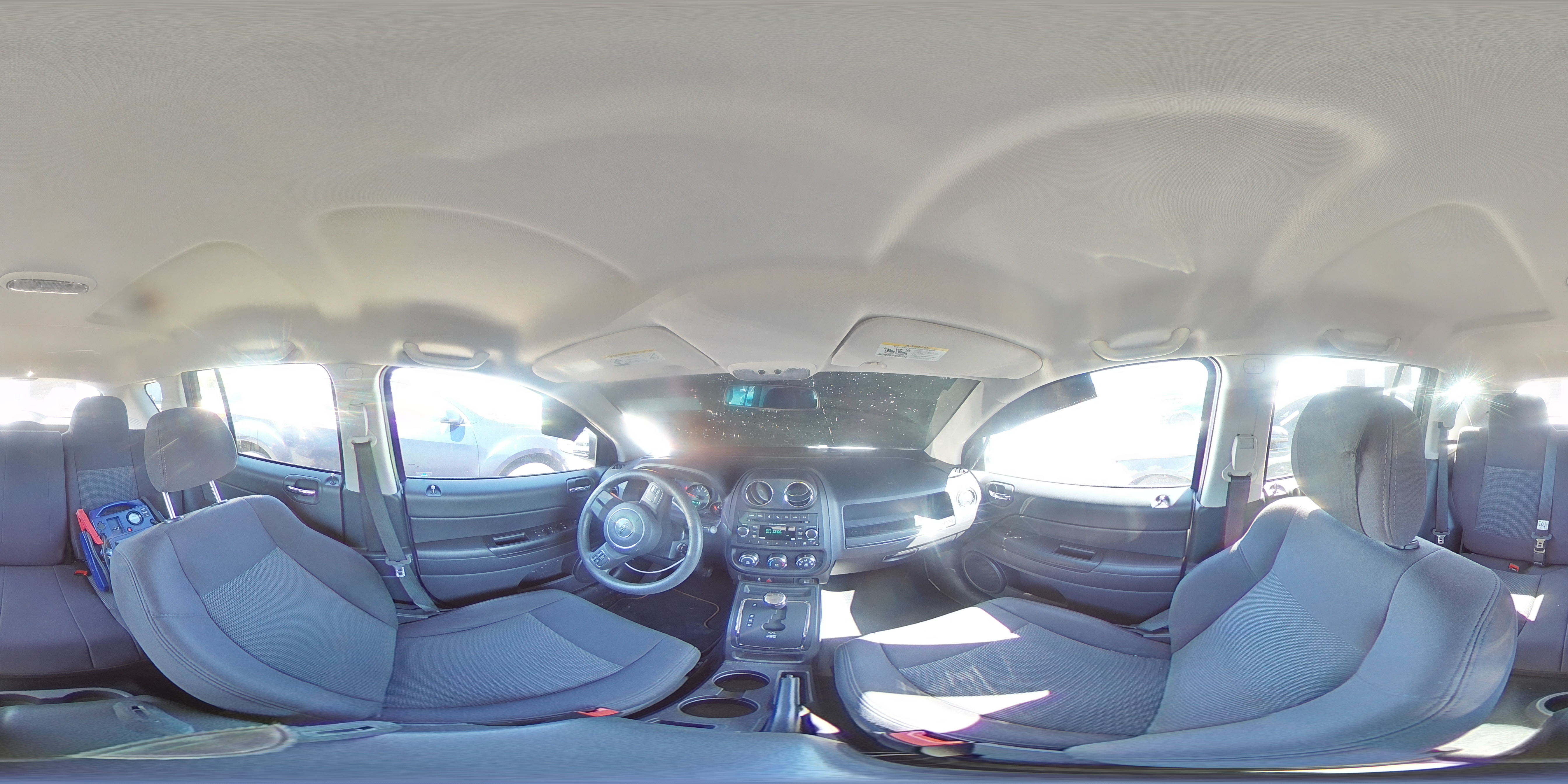 2012 Jeep Compass - Image 16