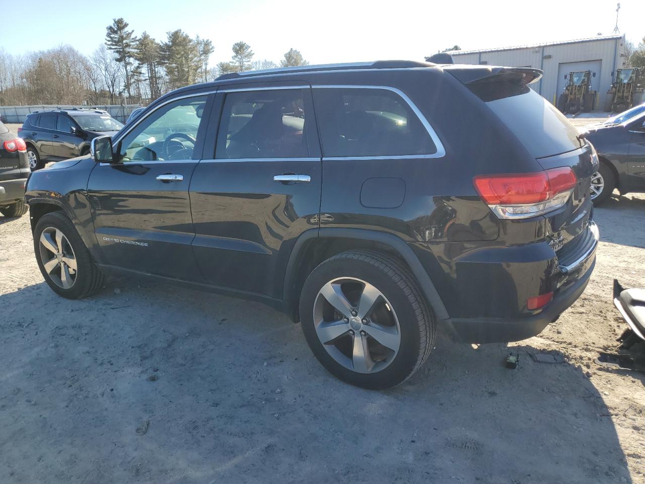 2014 Jeep Grand Cherokee - Image 2