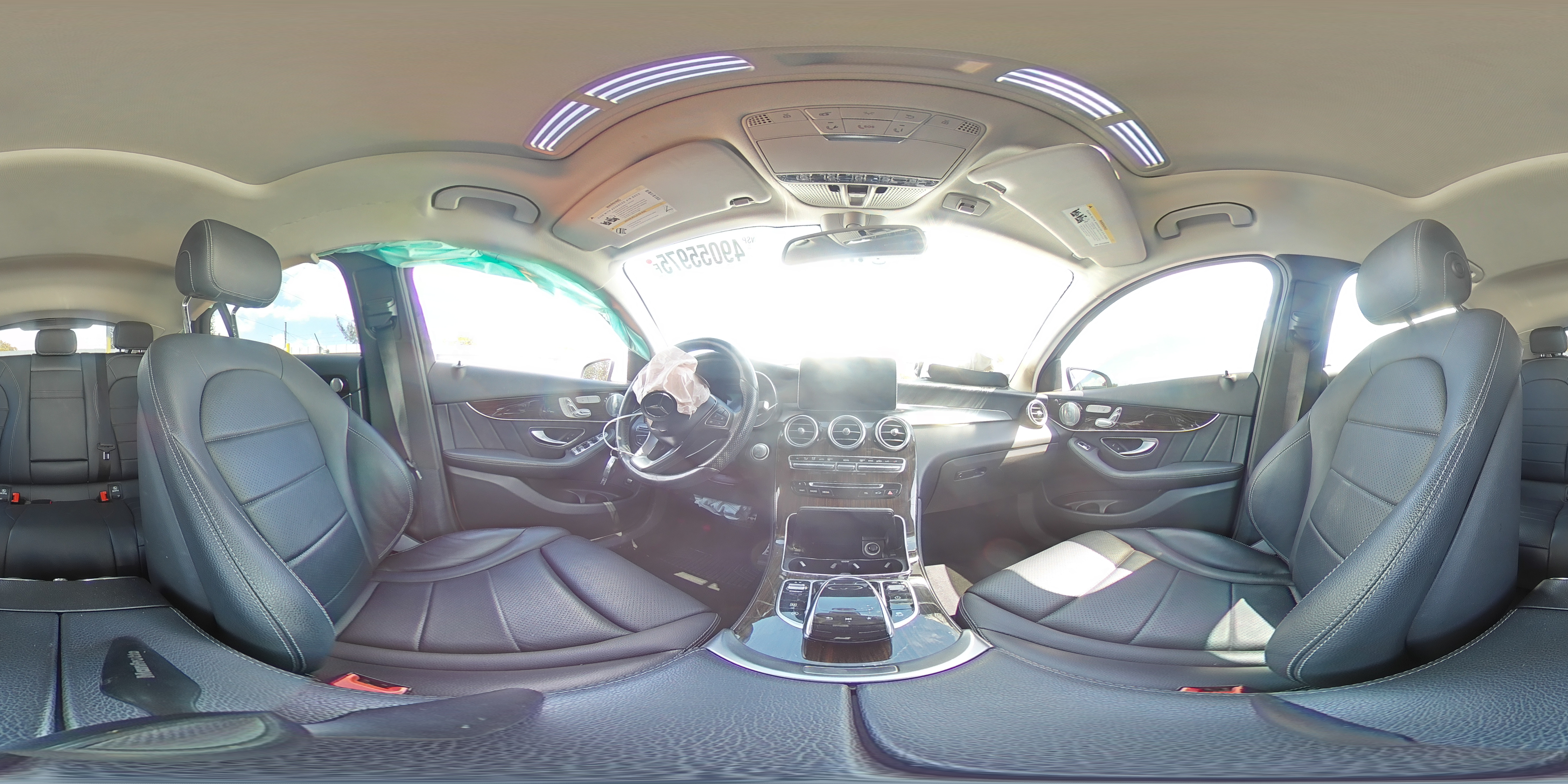 2018 Mercedes-Benz GLC - Image 14