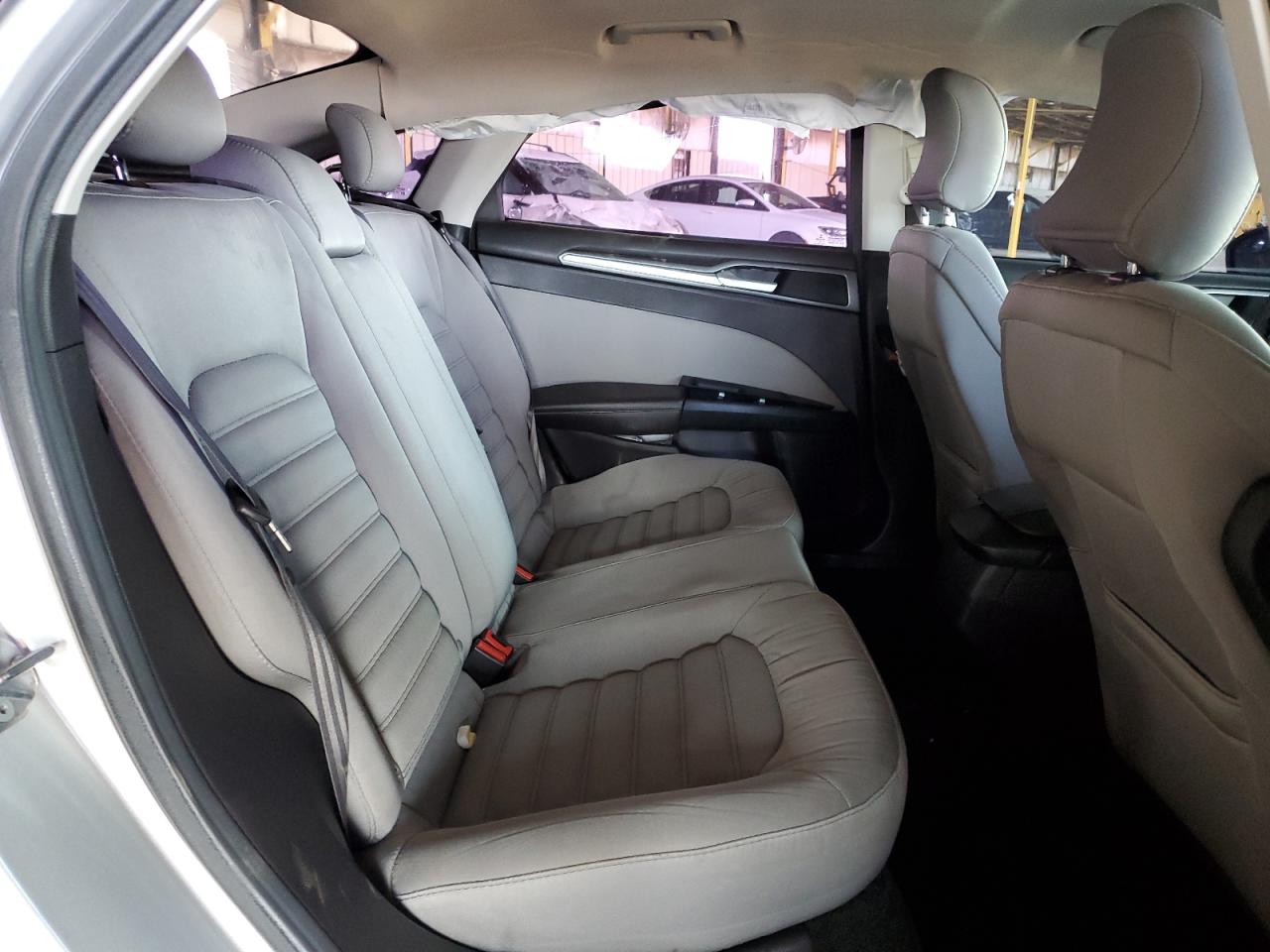 2015 Ford Fusion - Image 10
