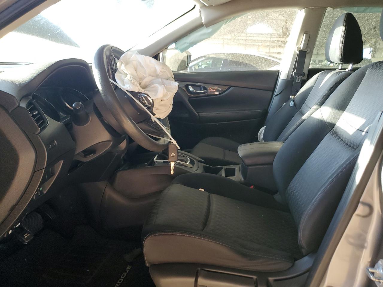 JN8AT2MTXHW145457 NISSAN ROGUE 2017