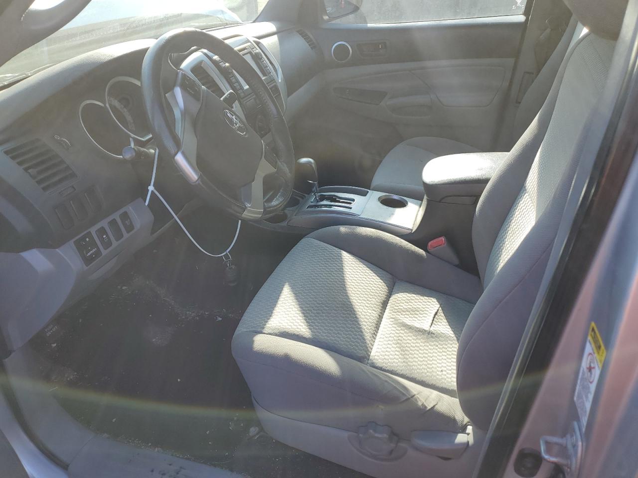 2013 Toyota Tacoma - Image 7