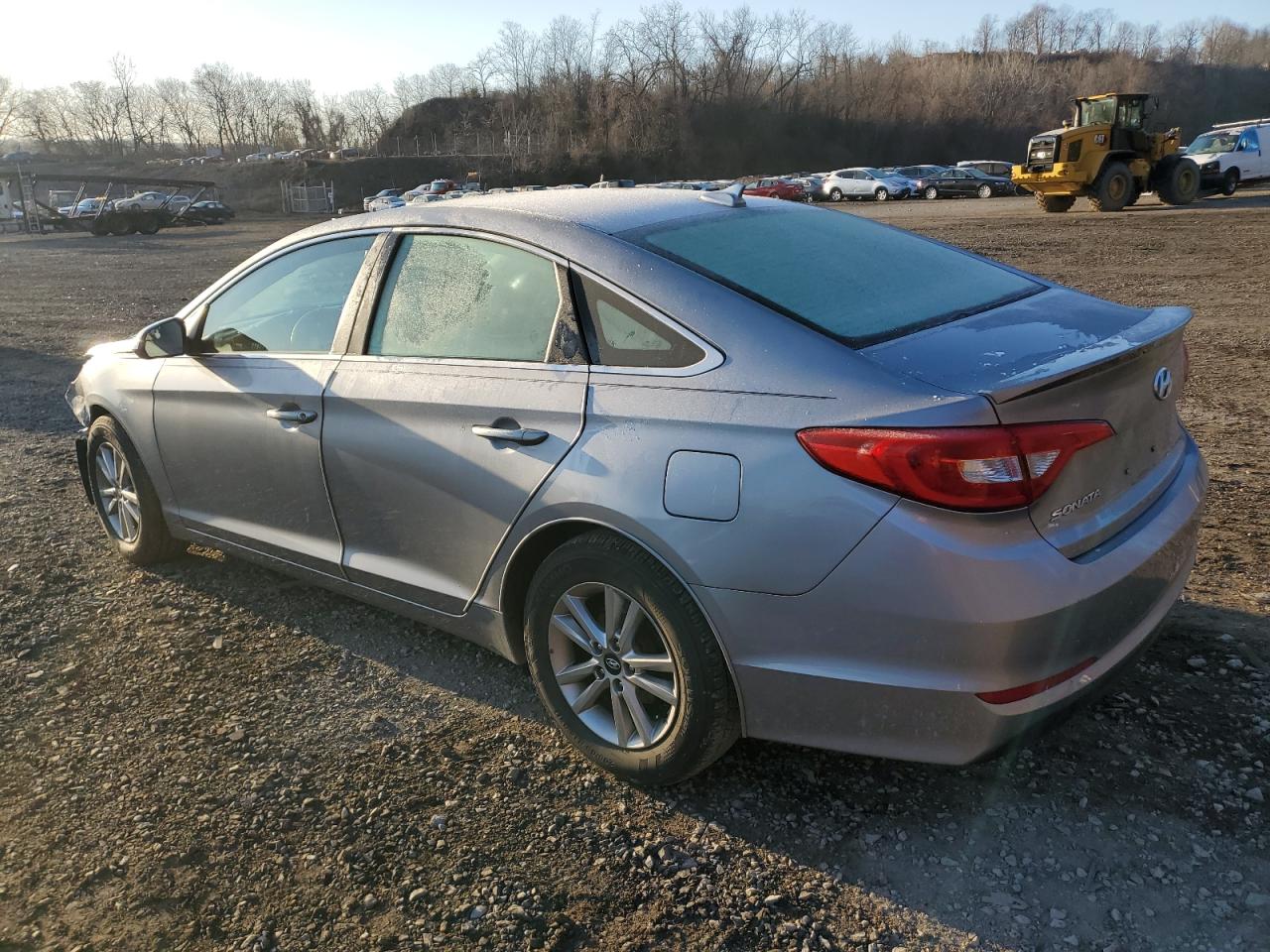 2016 Hyundai Sonata - Image 2