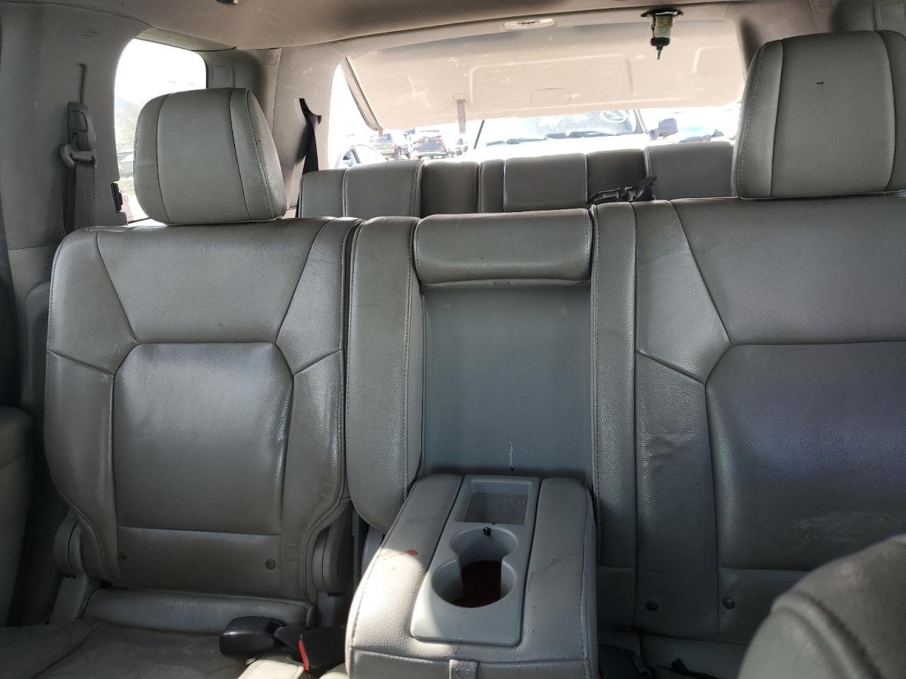 2012 Honda Pilot - Image 10