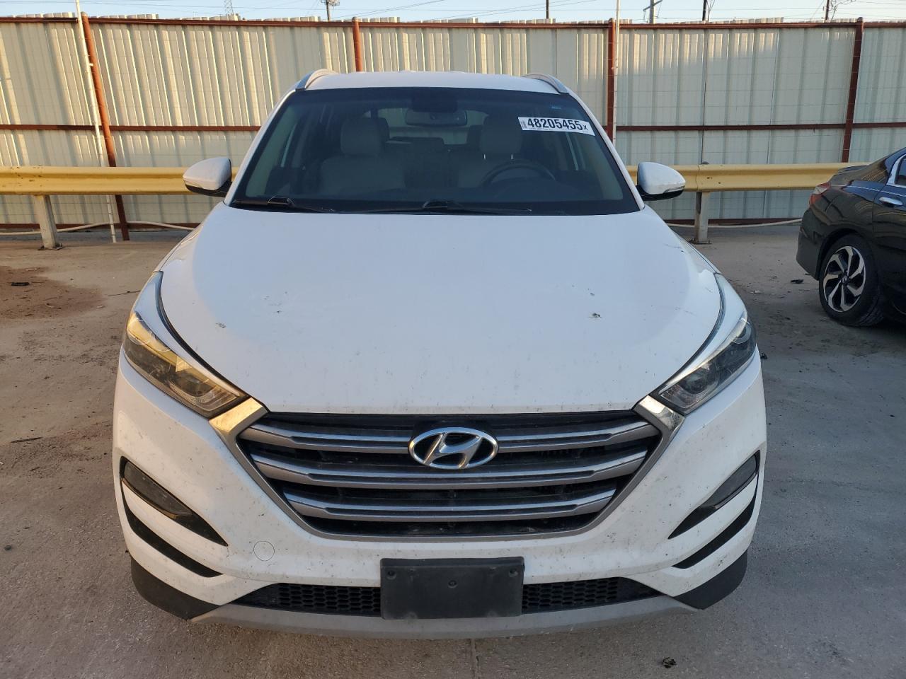 2017 Hyundai Tucson - Image 5