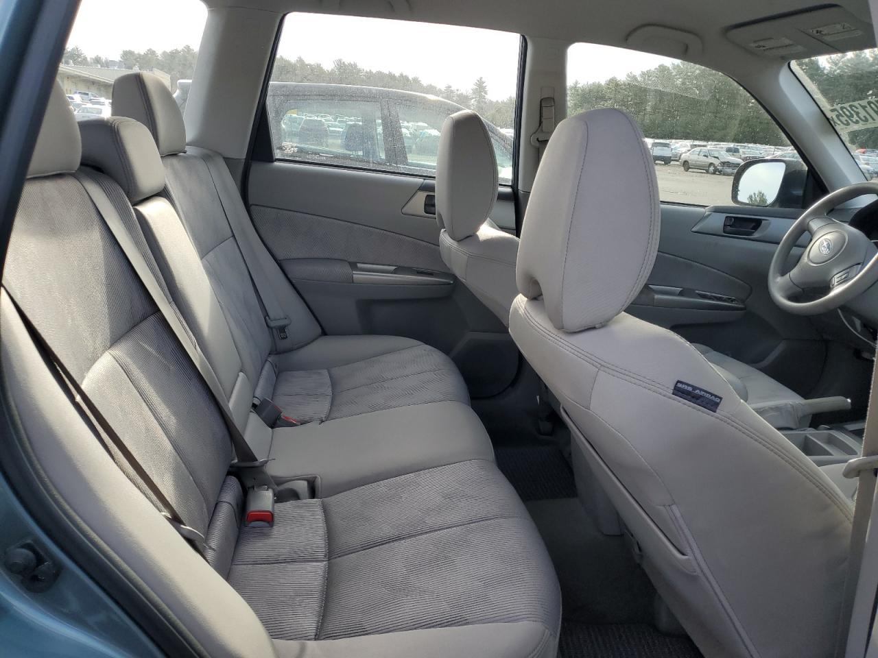 2009 Subaru Forester - Image 11