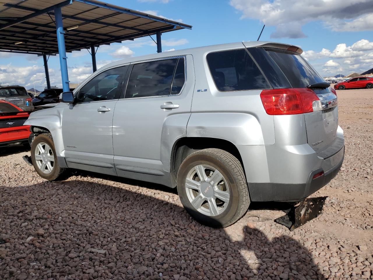 2015 GMC Terrain - Image 2