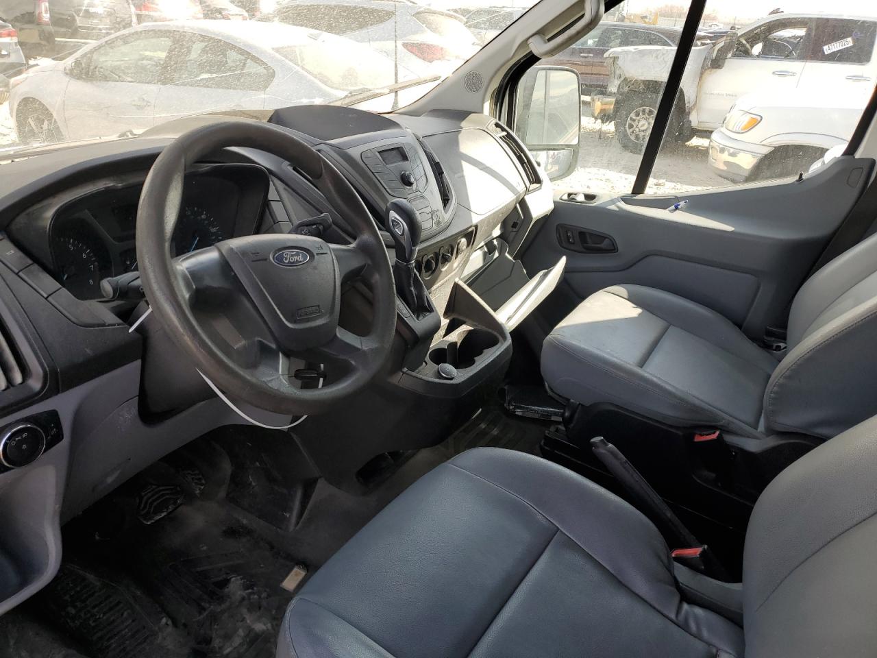 1FTYE1YM0HKA67943 FORD TRANSIT 2017
