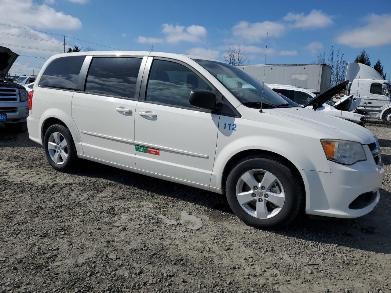 2013 Dodge Caravan - Image 4