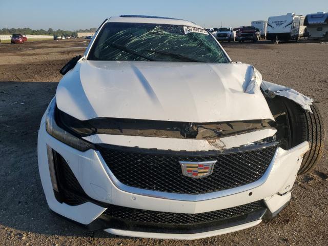  CADILLAC CT5 2024 Белы