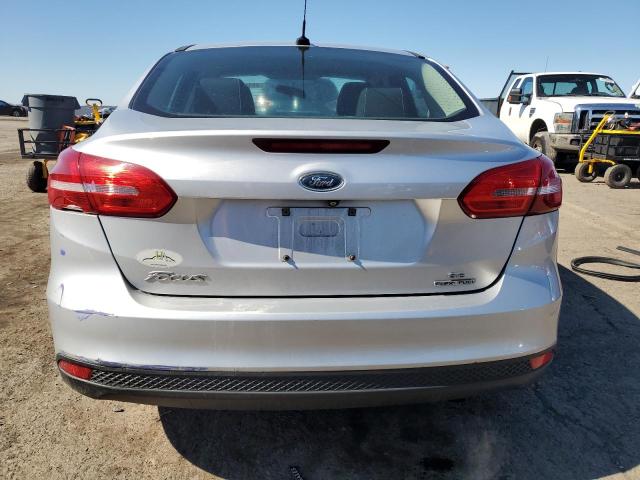 Седаны FORD FOCUS 2015 Серебристый