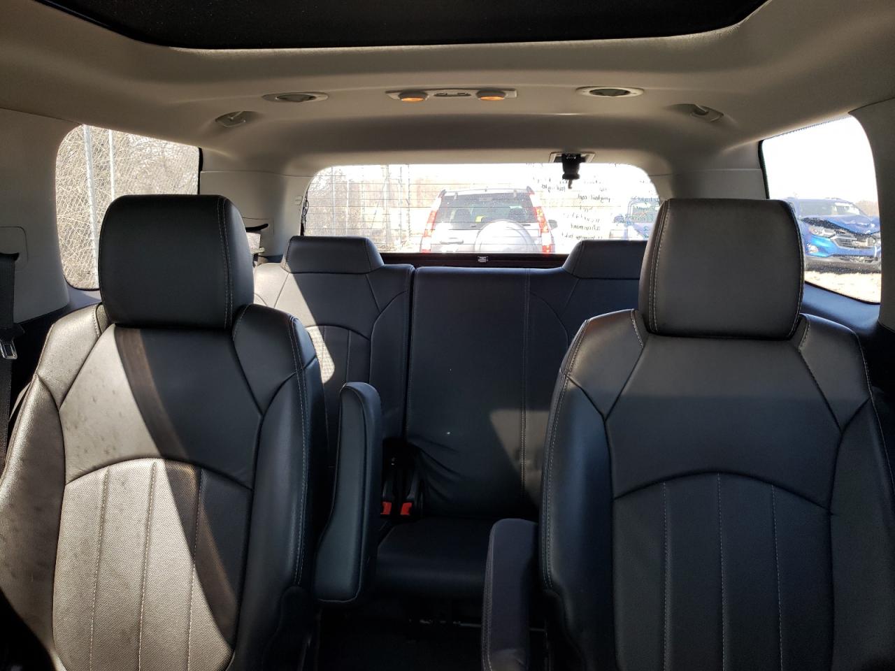2016 GMC Acadia - Image 10
