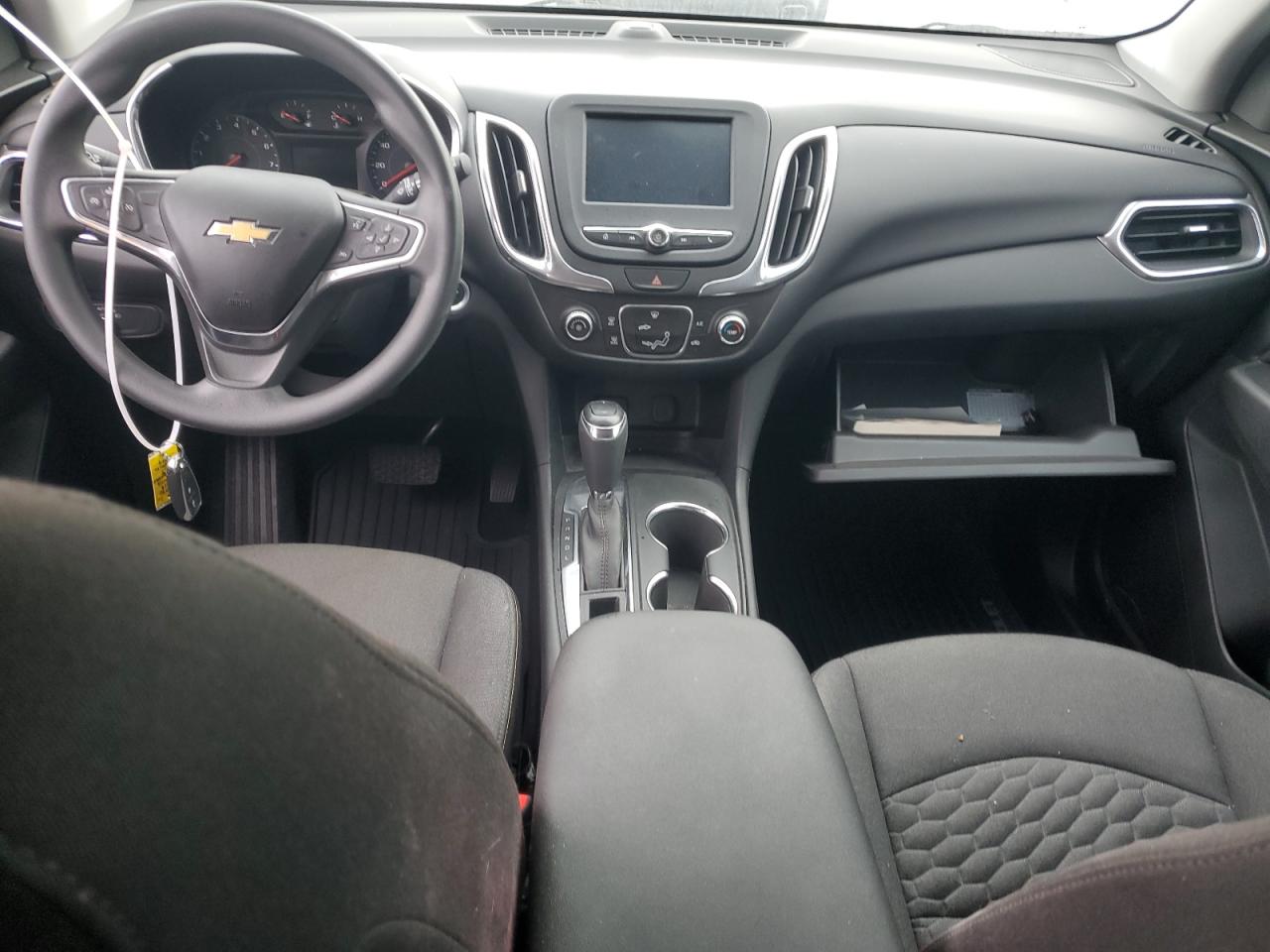 3GNAXJEV8JL268770 CHEVROLET EQUINOX 2018