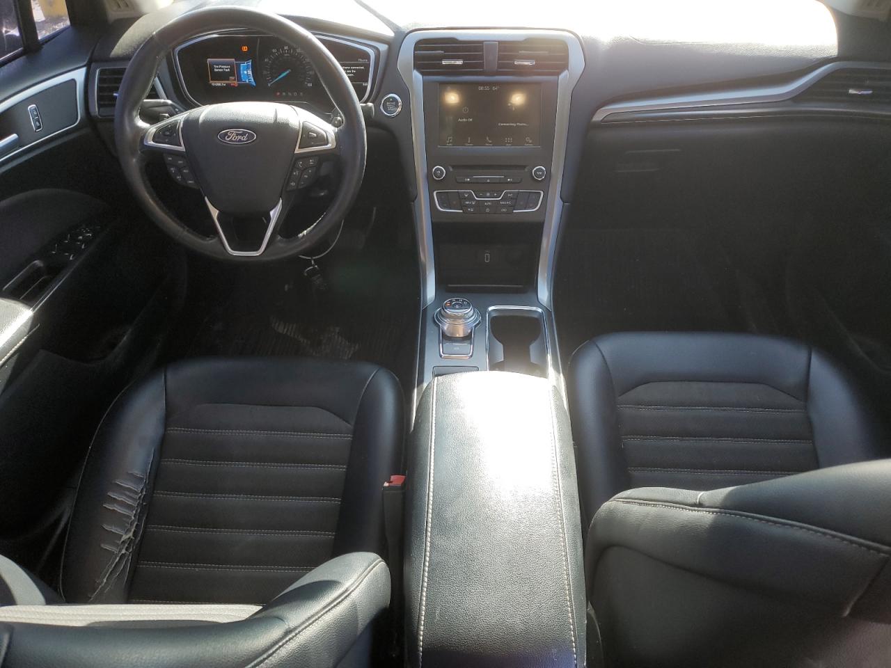3FA6P0T94HR156088 FORD FUSION 2017