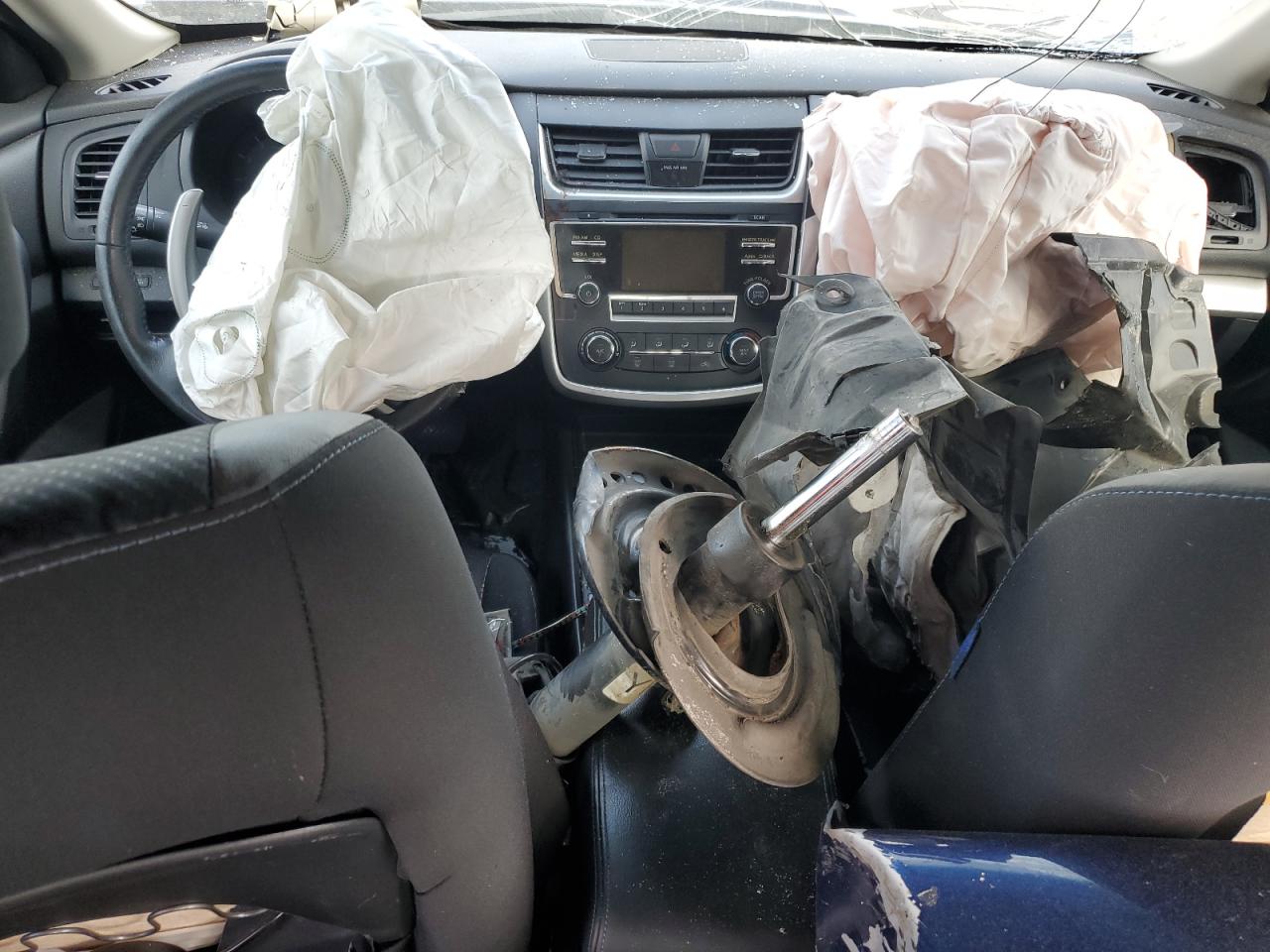 1N4AL3AP2GC215001 NISSAN ALTIMA 2016