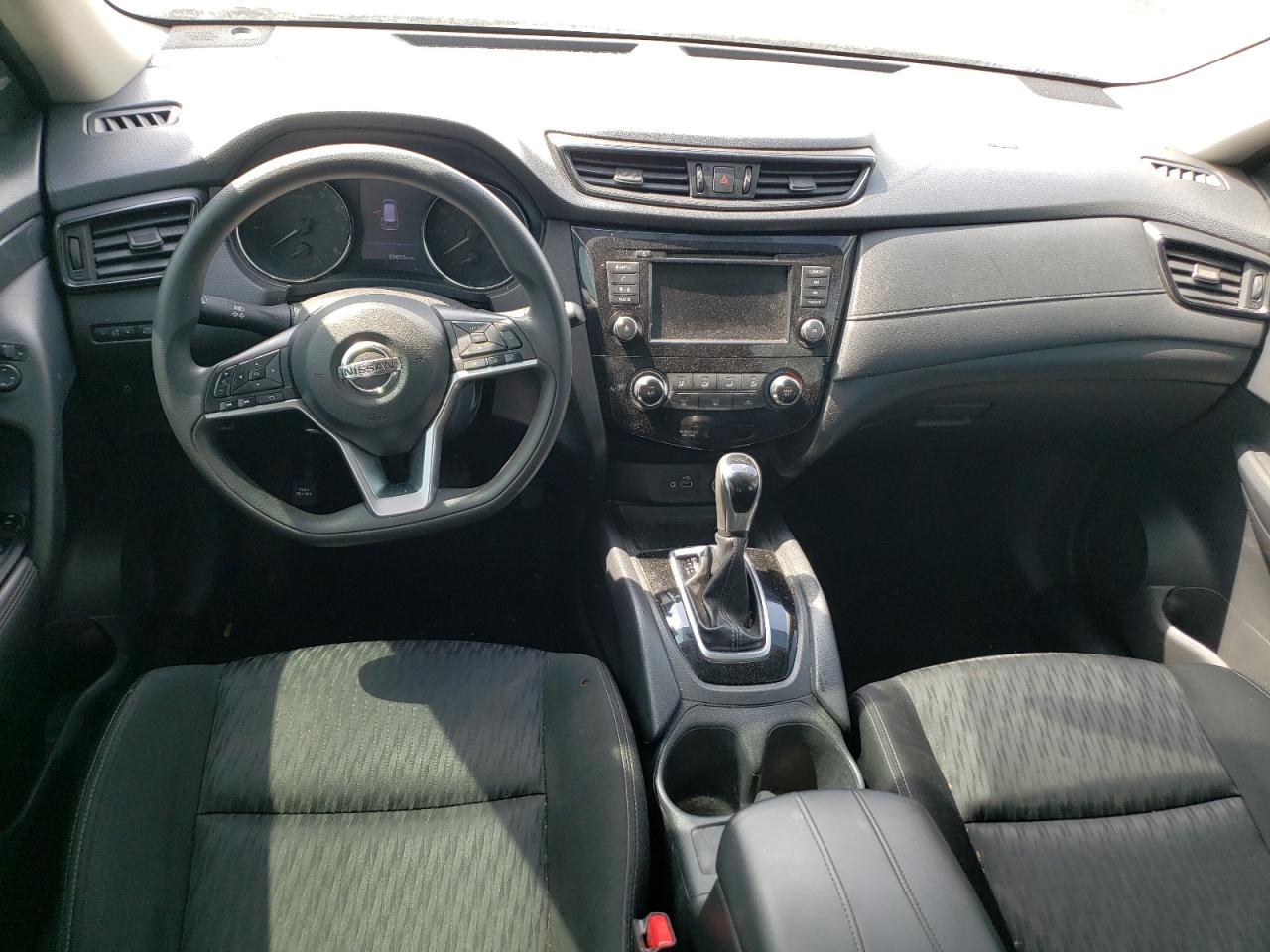 KNMAT2MT2JP531480 NISSAN ROGUE 2018