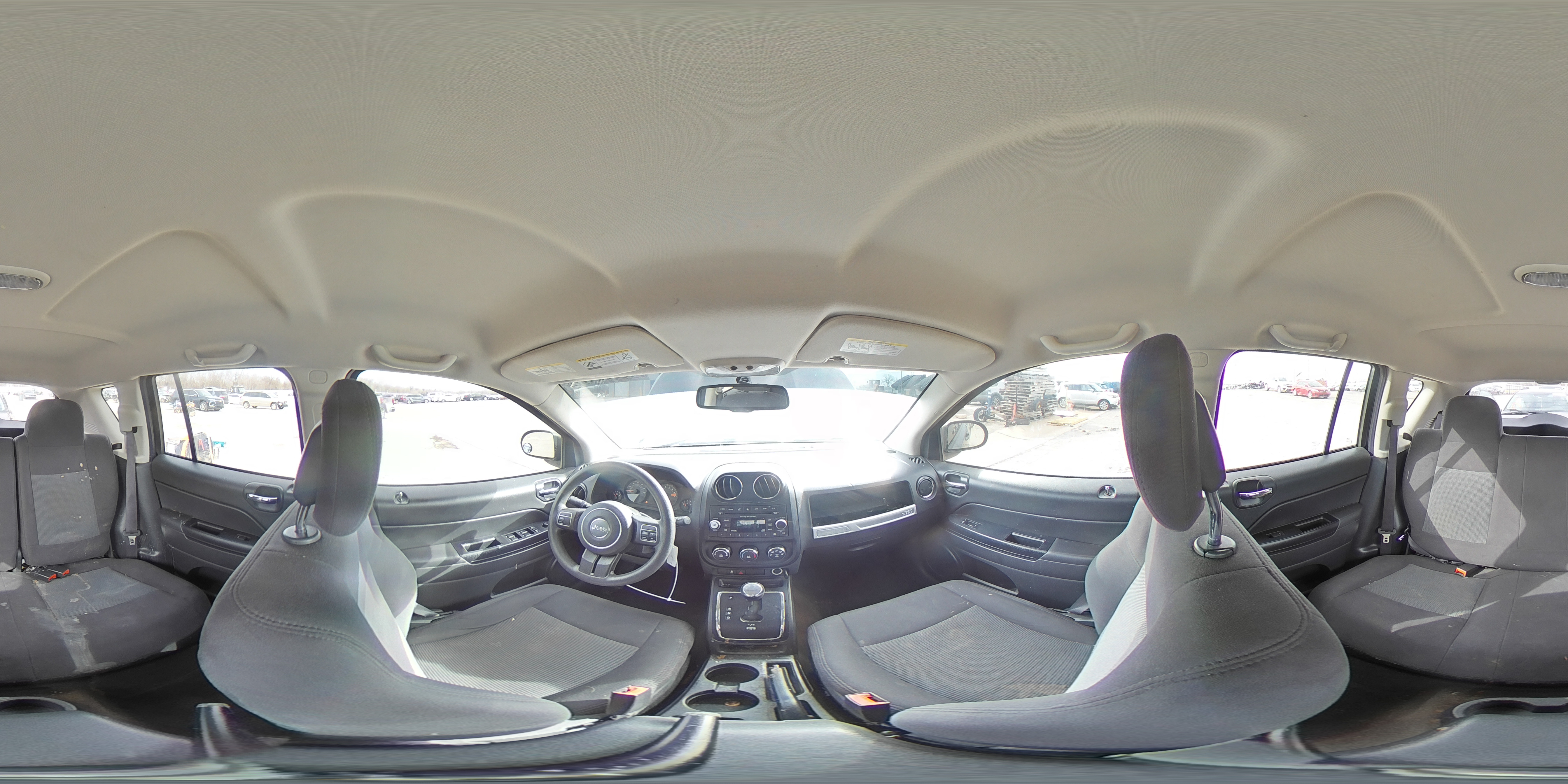 2016 Jeep Compass - Image 14