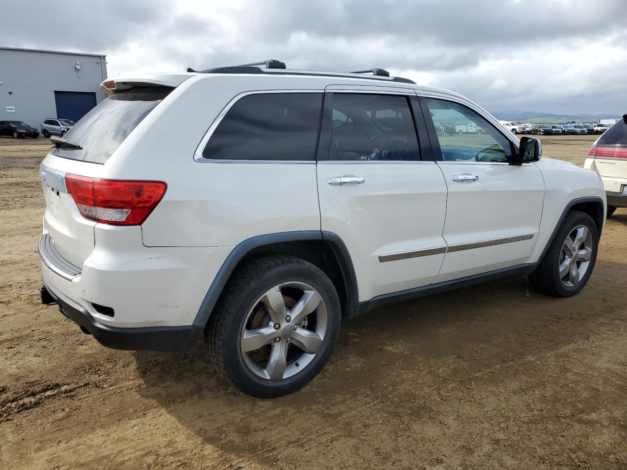 2012 Jeep Grand Cherokee - Image 3