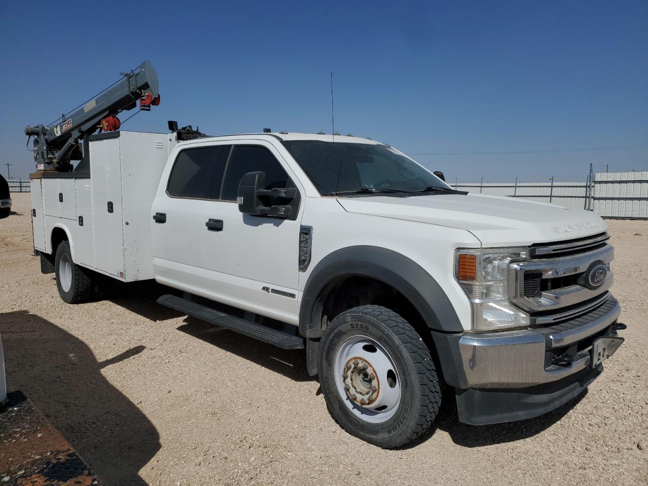 2020 Ford F450 - Image 4